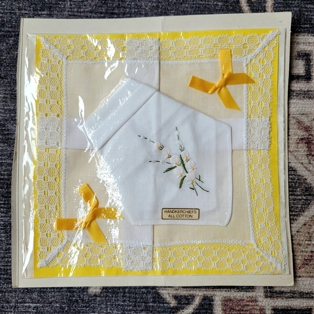 Vintage New Linen Handkerchief Hanky Floral